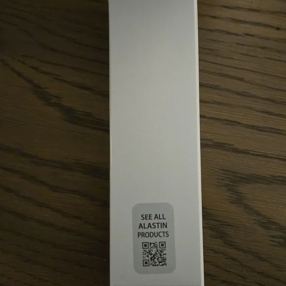 Alastin Skincare C Radical Defense Antioxidant Serum - Picture 3 of 4